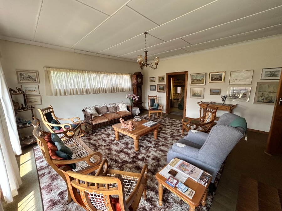 4 Bedroom Property for Sale in Hospitaalheuwel Free State